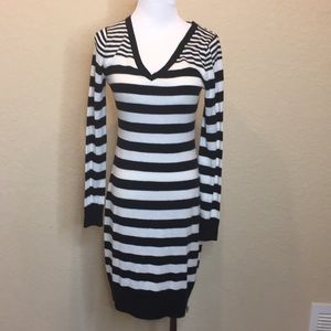 Old Navy Strip Black/ White Sweater Dress